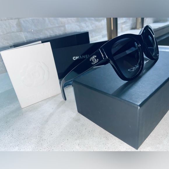 100% AUTH SQUARE CHANEL POLARIZED SUNGLASSES BLACK RECEIPT , CASE , TAG - Picture 13 of 17